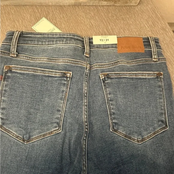 Judy Blue High Waisted Skinny Fit Jeans size 13/31 - Picture 4 of 7